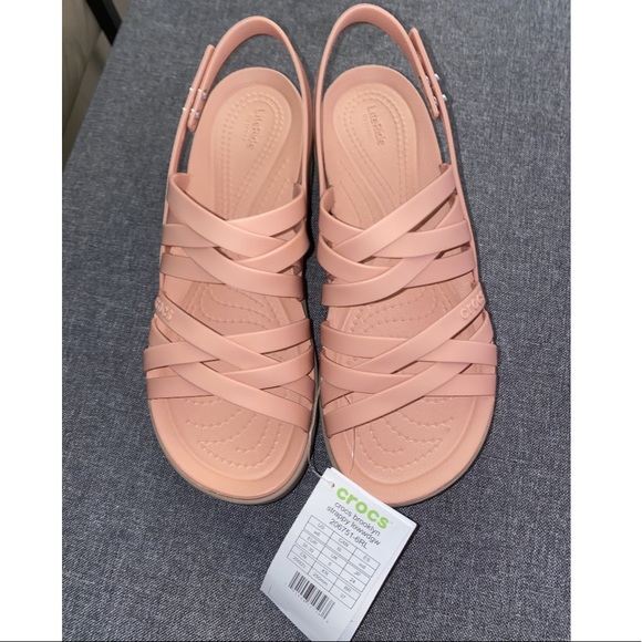 NWT Crocs Brooklyn Strappy Low Wedge Platform Sandals - Blush Pink - Size 8 - Picture 2 of 4